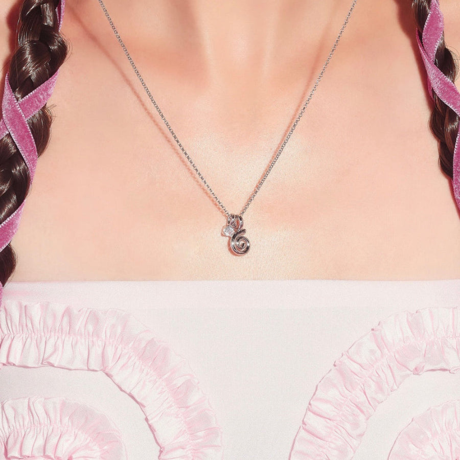 YVIS Tiny Twirl Necklace