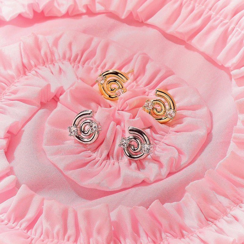 YVIS Trolli Stud Earring