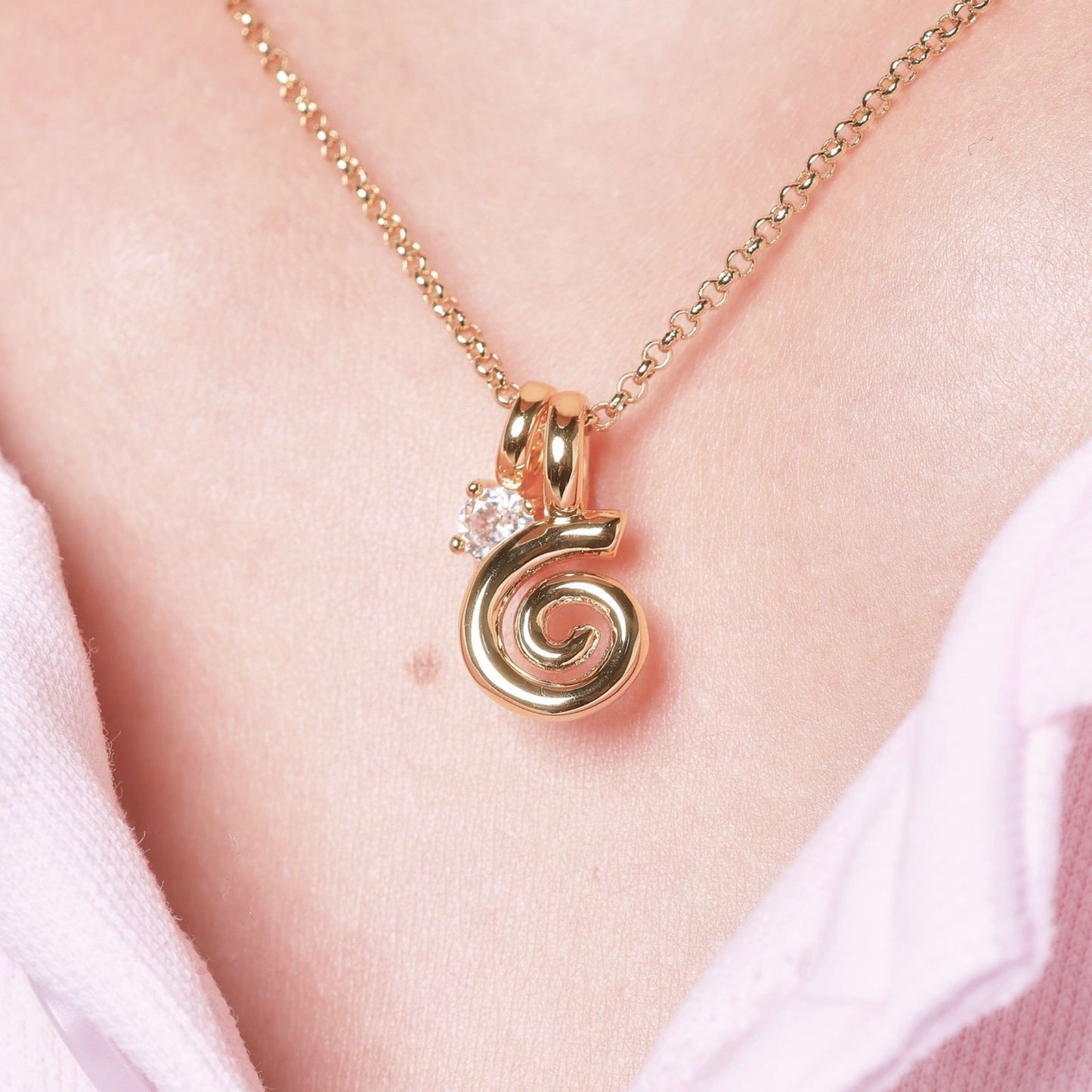 YVIS Tiny Twirl Necklace