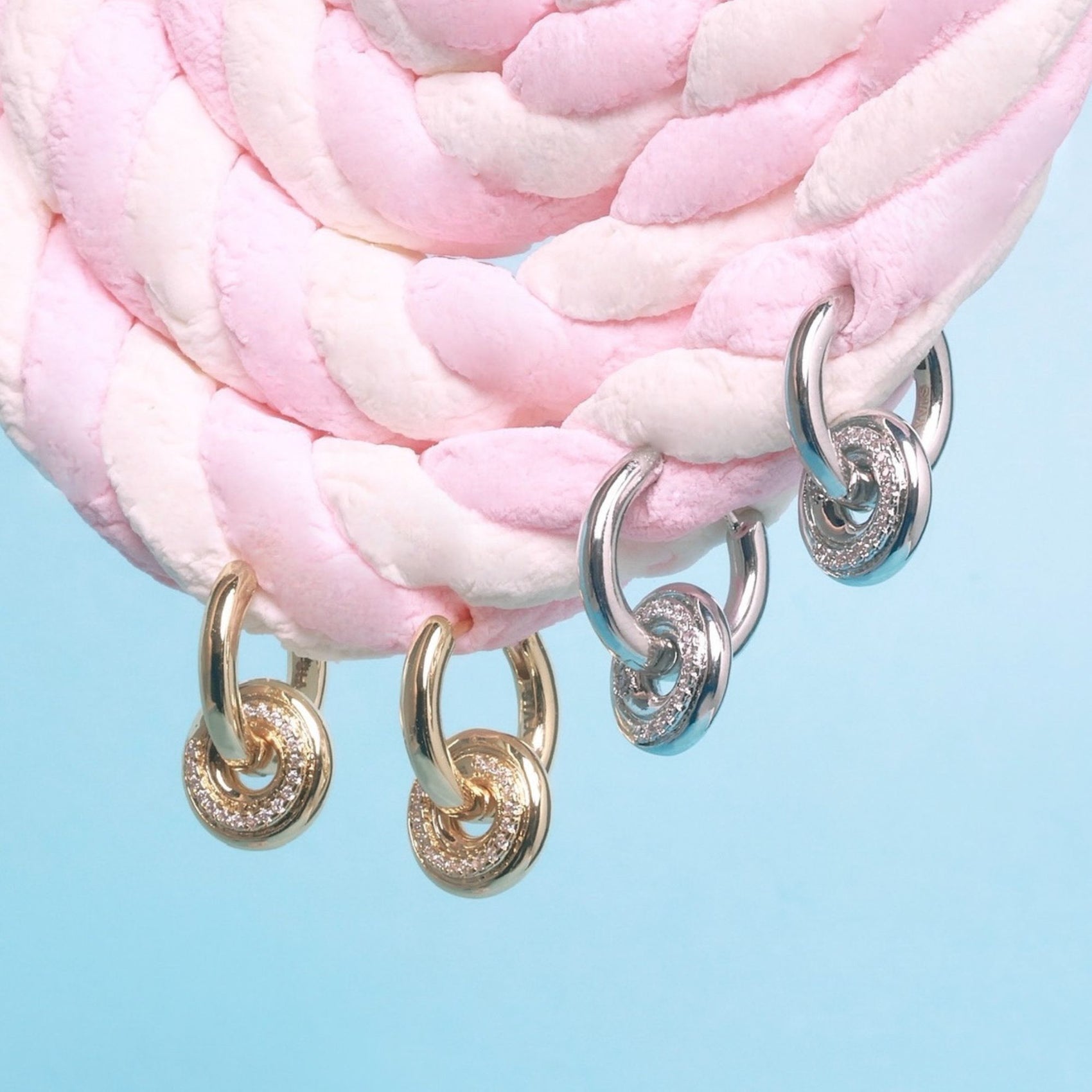 YVIS Roller Hoop Earring