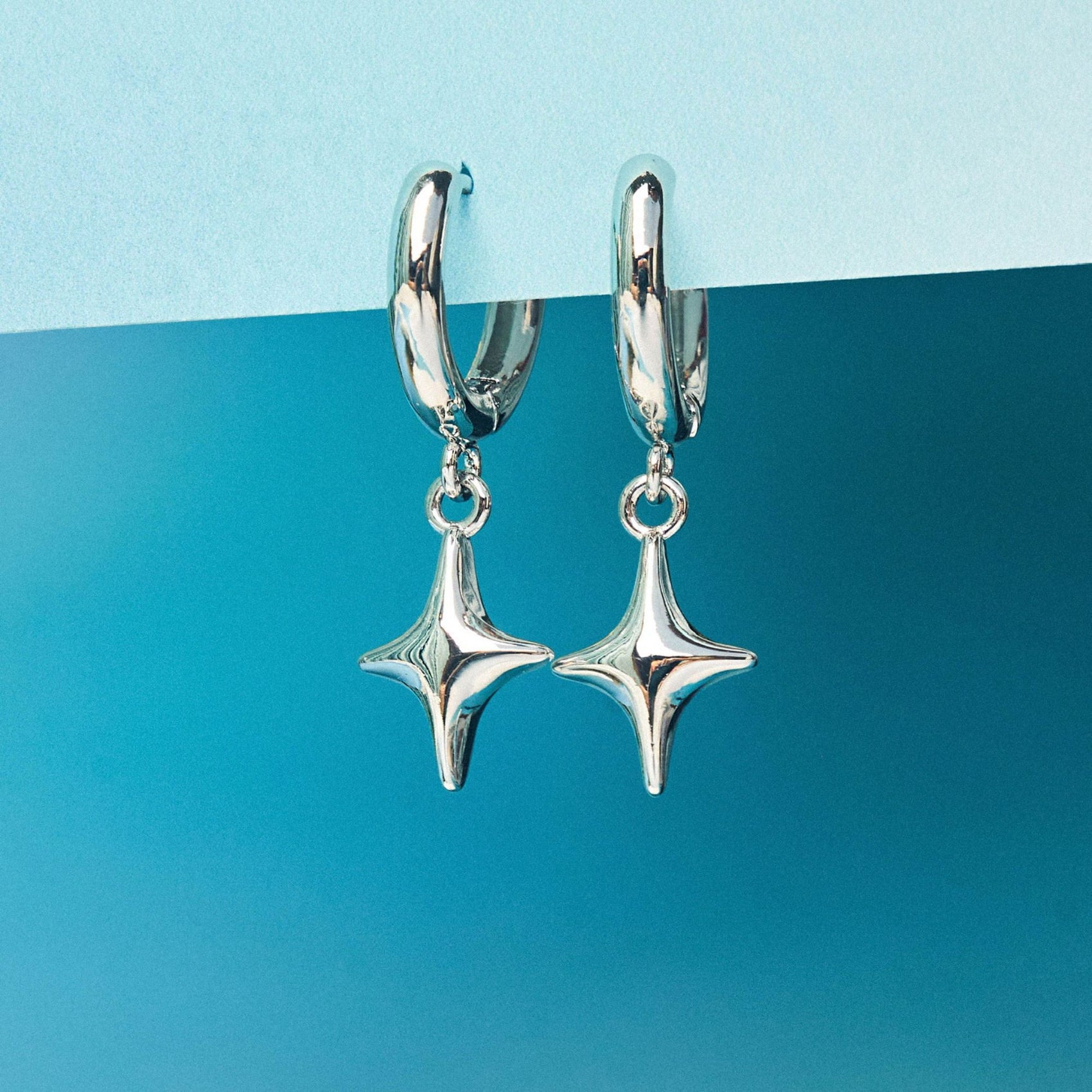 YVIS Starlight Hoop Earring