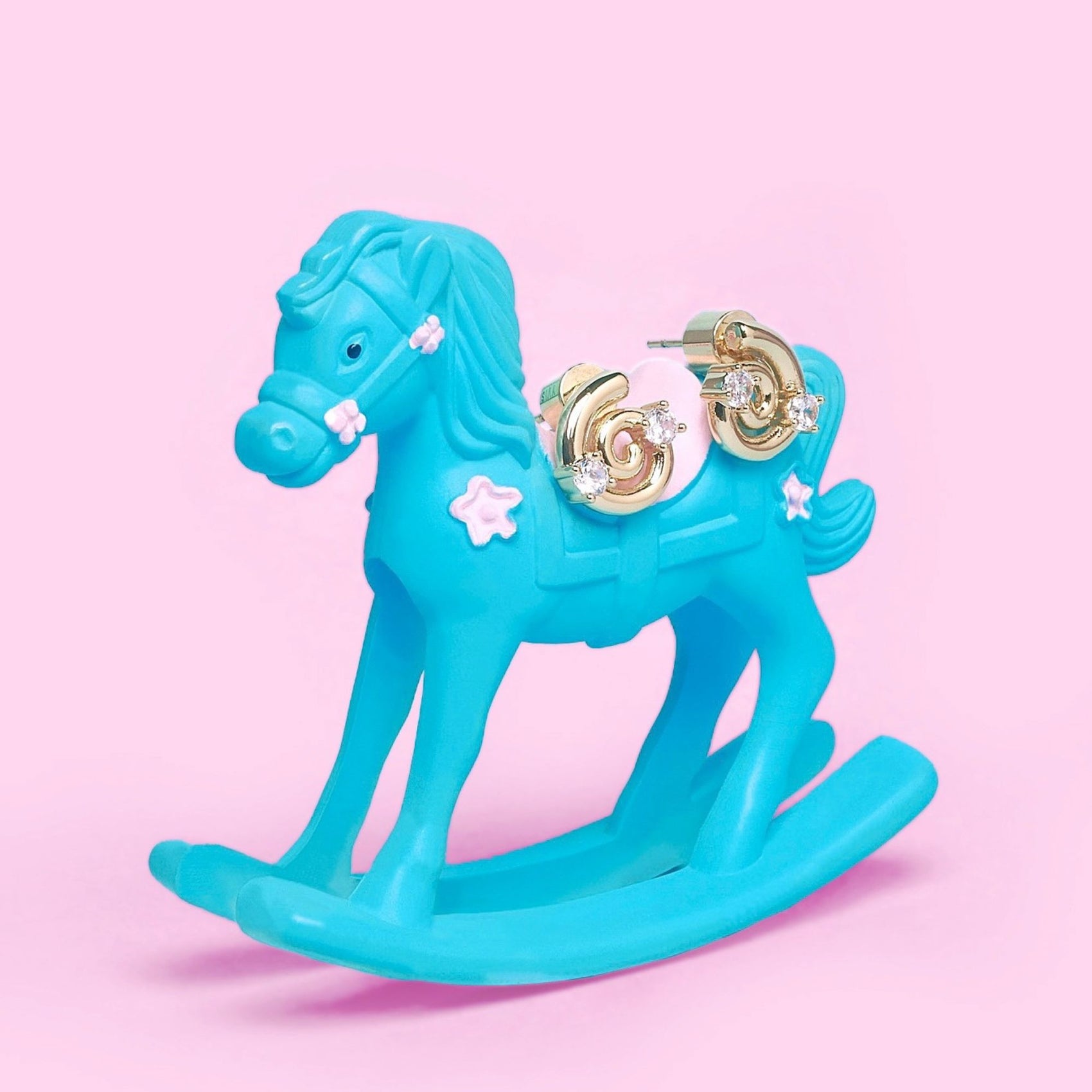 YVIS Trolli Stud Earring