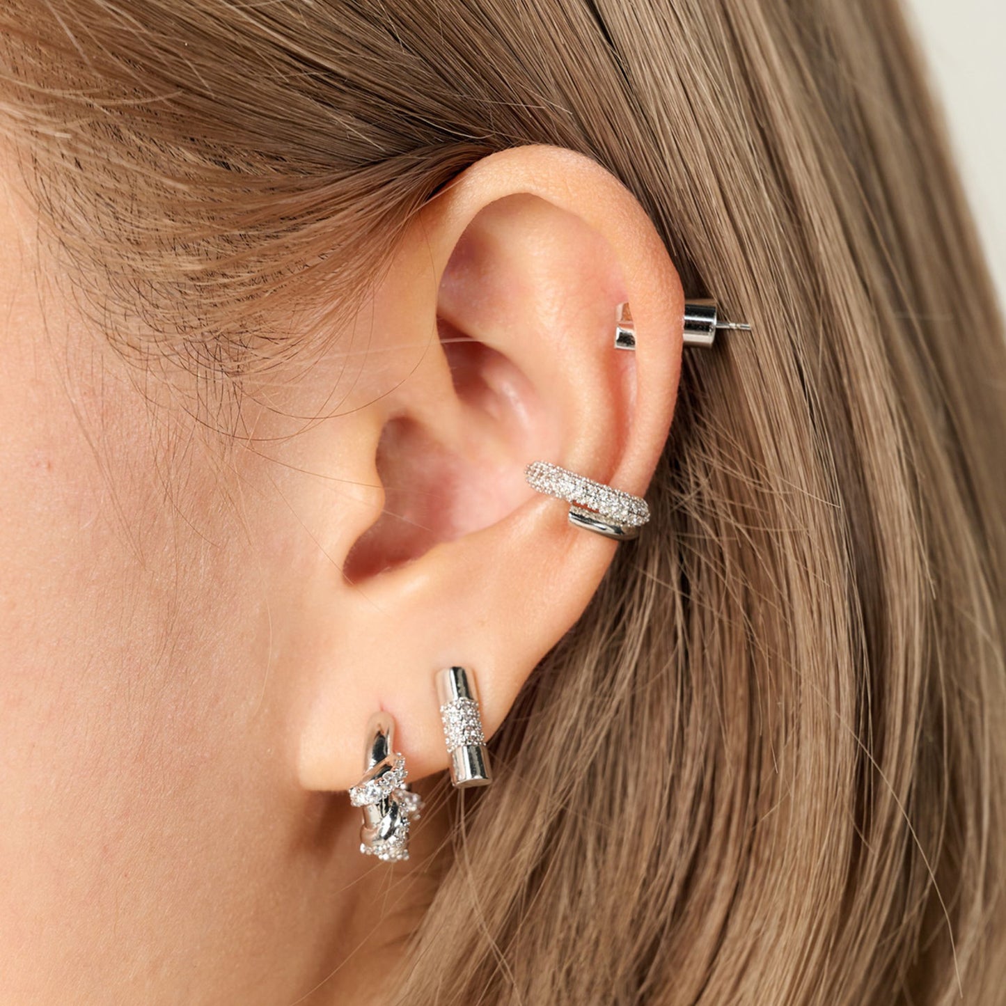 YVIS Diverse Hoop Earring