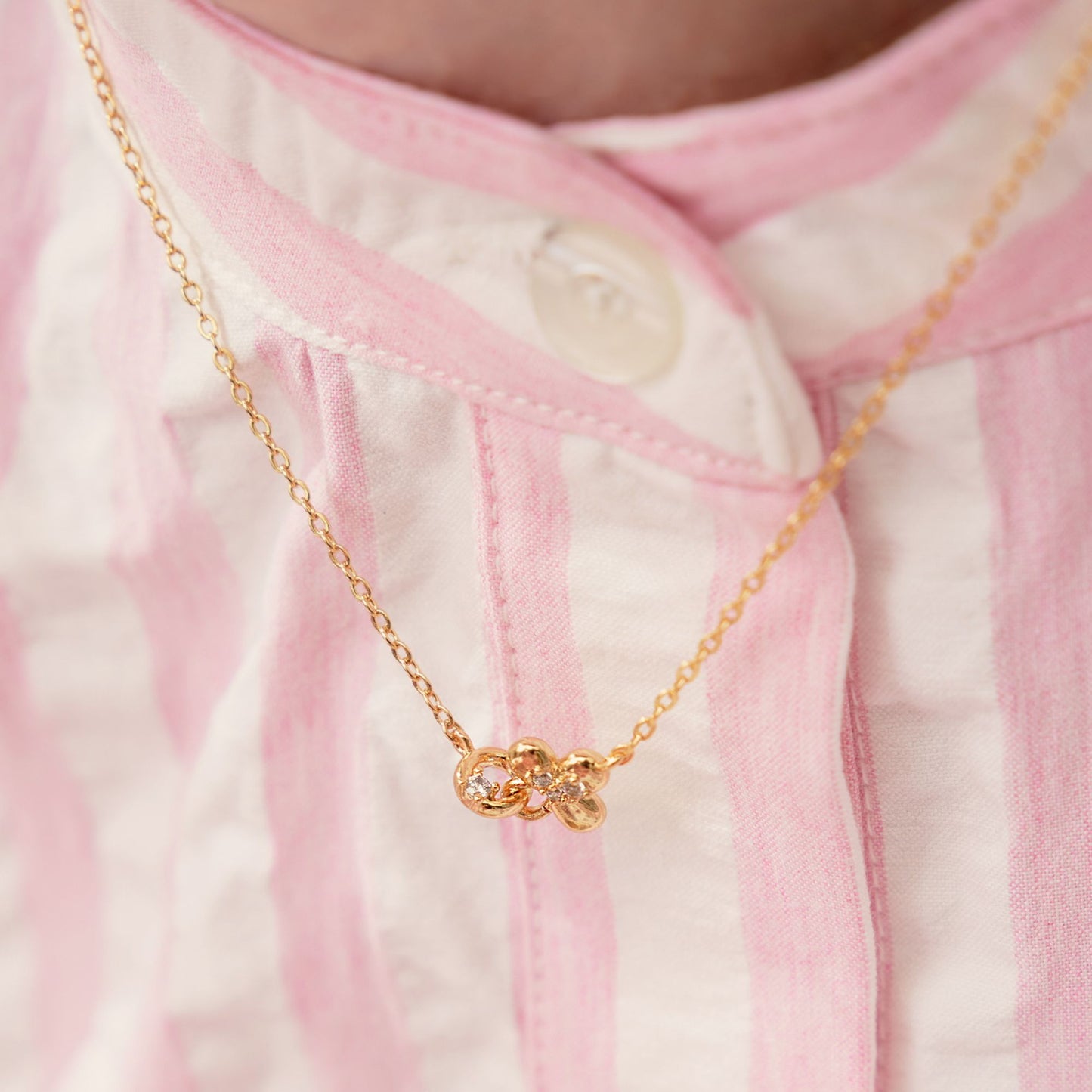 YVIS Petals Necklace