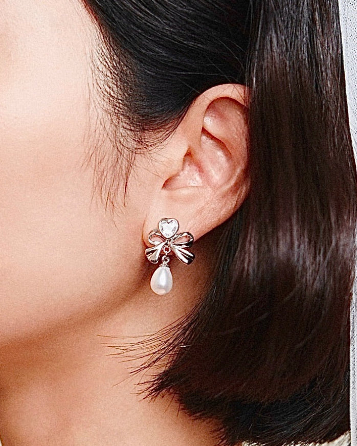 YVIS Romance Pearl Earring - Proud Wedding Collection