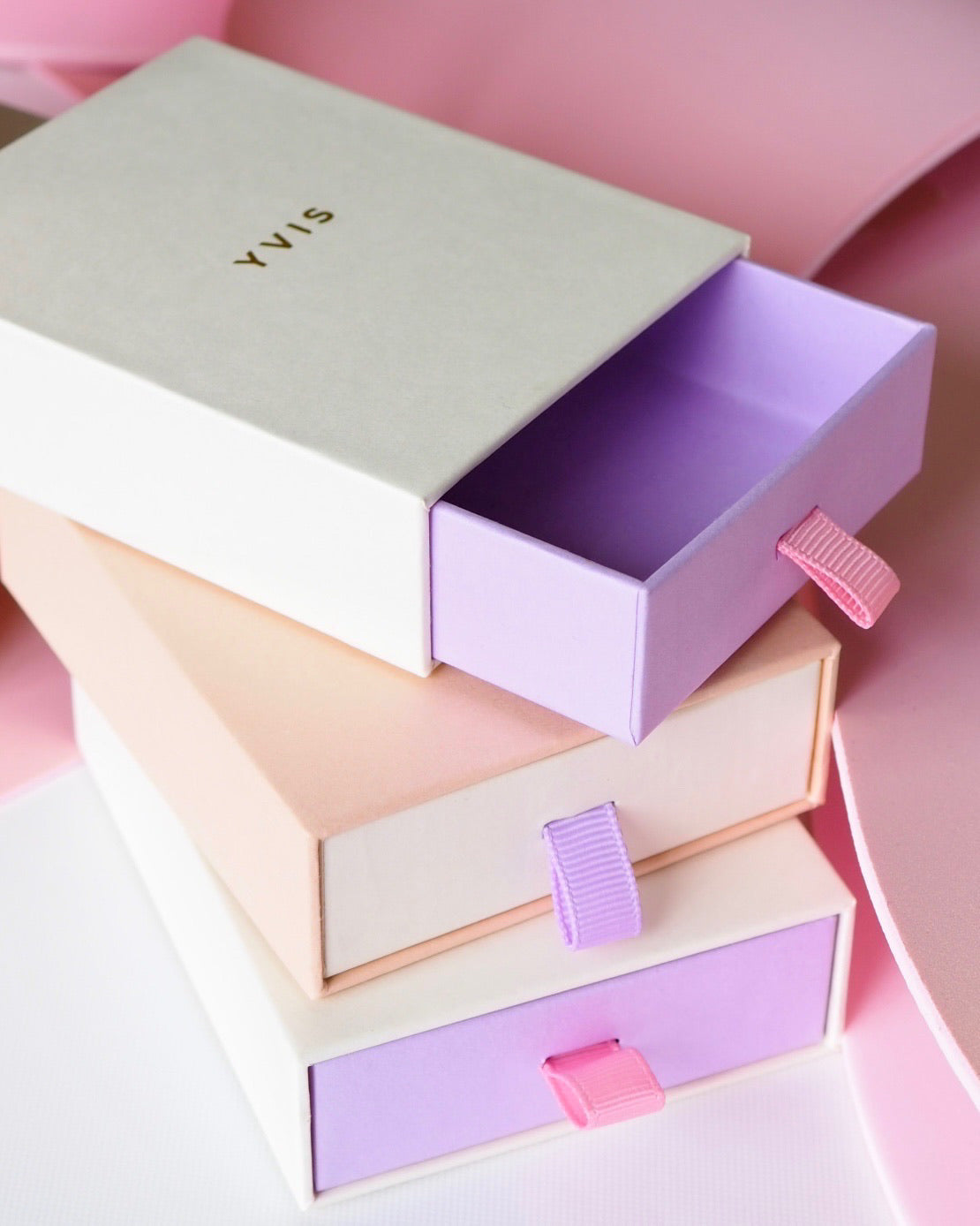 YVIS Special Gift Box (White-Purple)